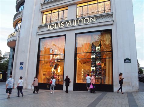 Louis Vuitton stores worldwide